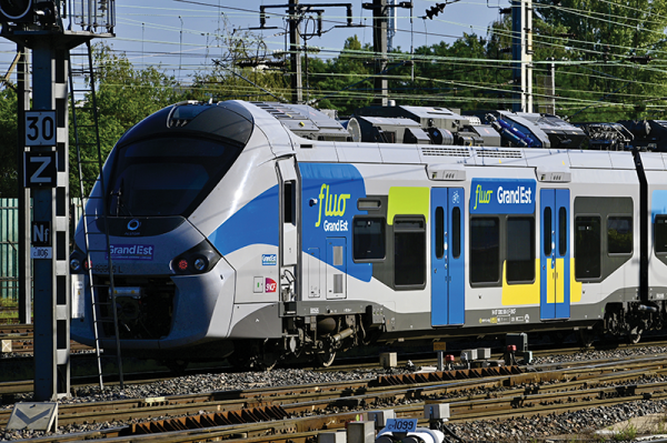 SNCF-2020-07-08--Stadler-RGE-4.png